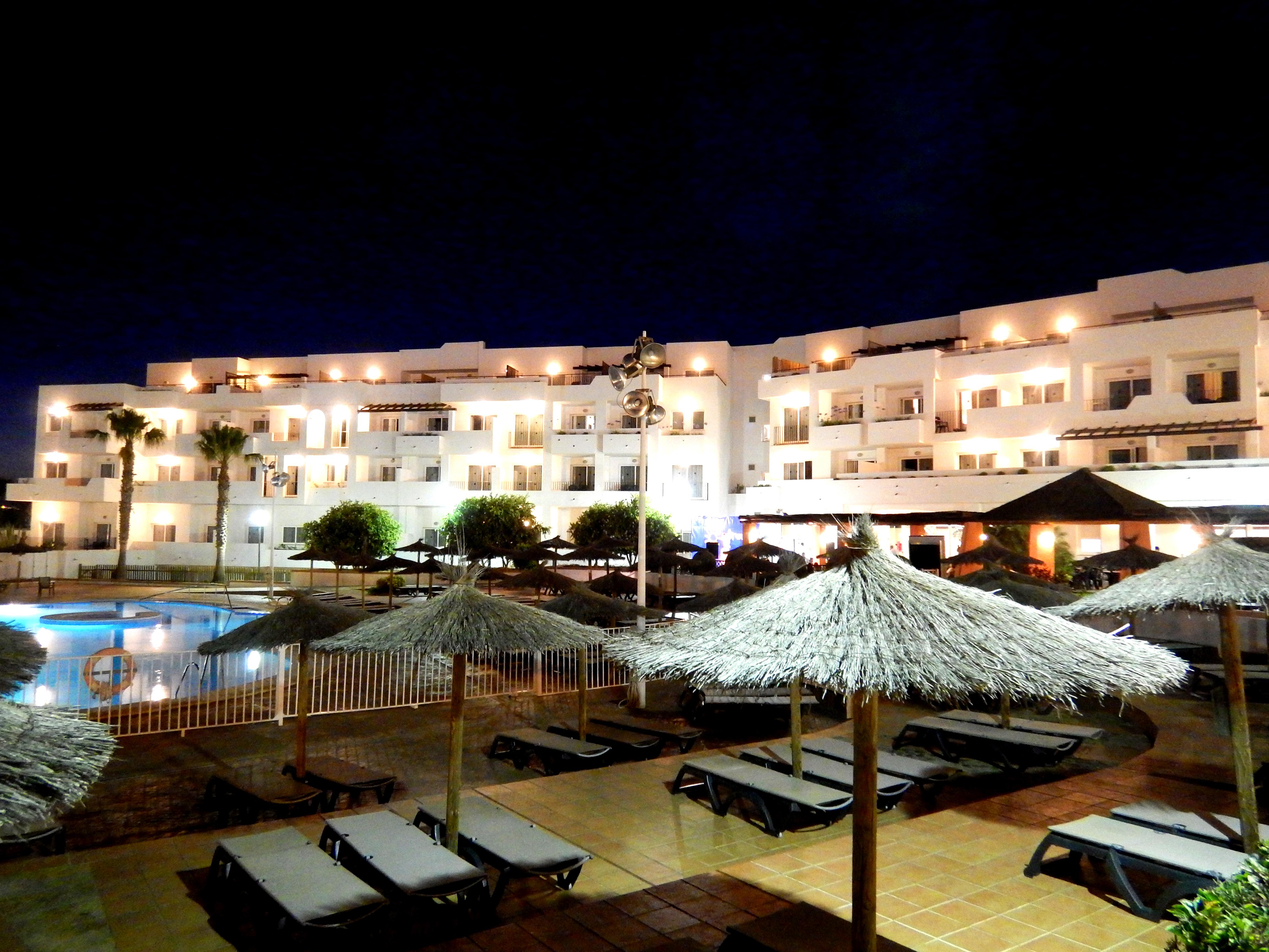 Ohtels Cabogata Hotel Retamar  Bagian luar foto
