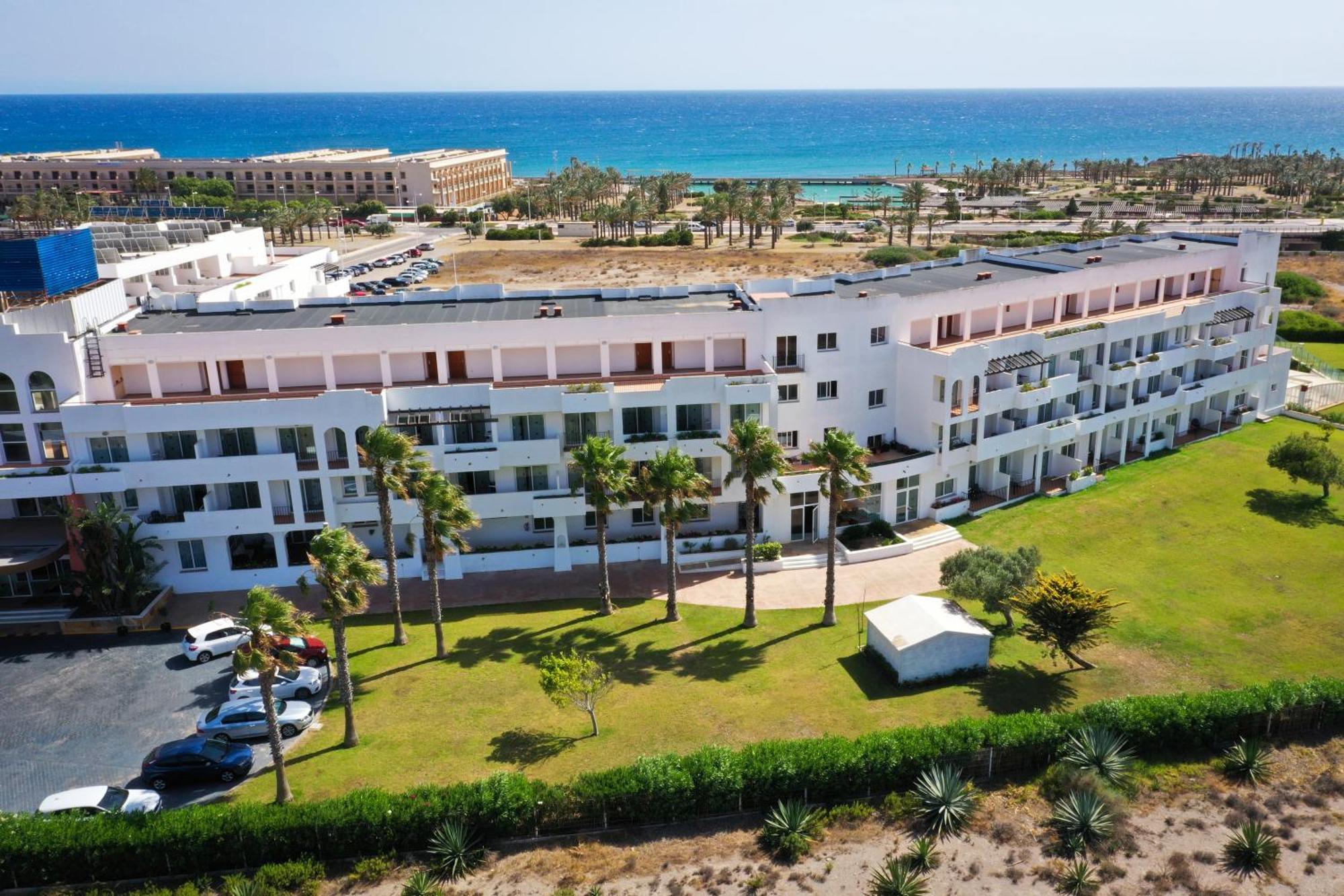 Ohtels Cabogata Hotel Retamar  Bagian luar foto